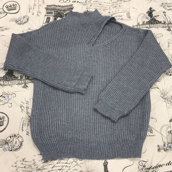 ASTR the Label Cutout Turtleneck Sweater - Picture 3 of 5